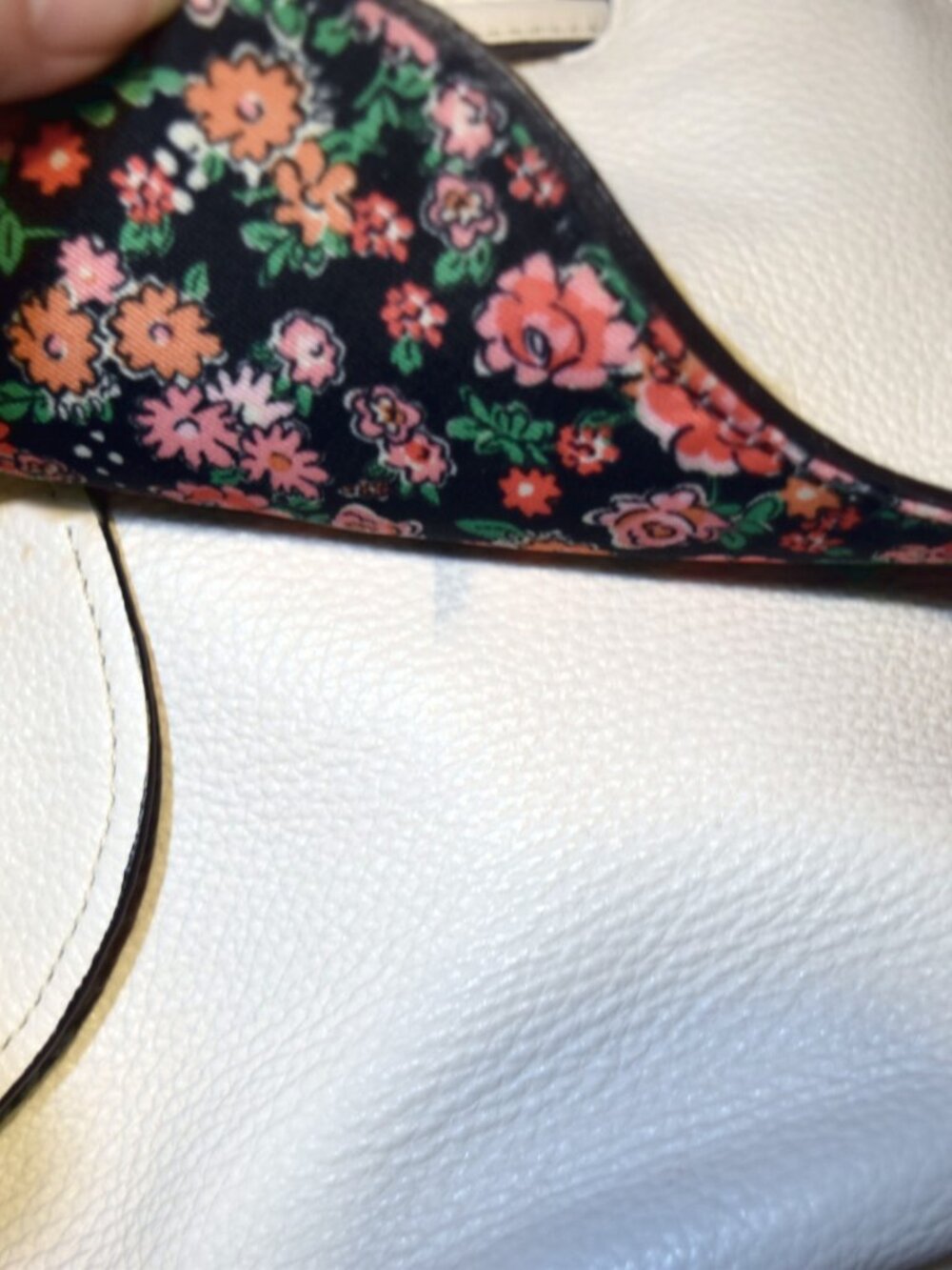 Coach Blossom Petal Bucket Bag Chalk Pebble Leather Floral Limited Edition w/ Du - Picture 11 of 14
